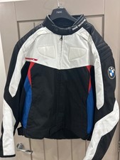 BMW Motorrad Race Jacket great condition Size 52-54 Chest ARMOURED