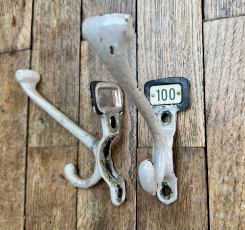 Original vintage numbered - original, cast