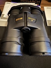 Nikon Monarch 7 10x42
