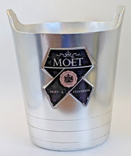 Vintage MOET & CHANDON