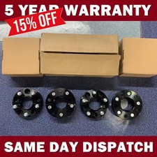30mm Black Wheel Spacers For Land Rover Discovery 2 TD5 & V8 and Range Rover P38