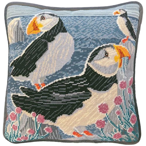 Sea thrift clifftops tapestry - thrift,