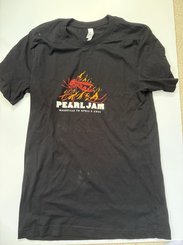 Pearl jam nashville 2020 - nashville,