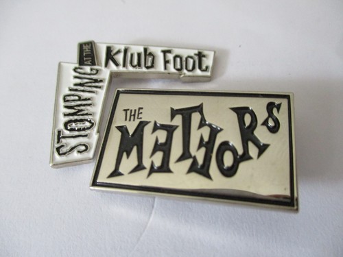 Punk metal badges - 2,