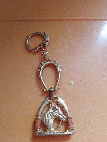 Pre owned keyring - keyring,