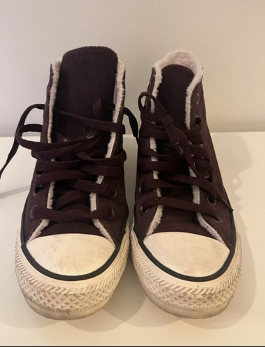 Burgandy fleece lined converse - burgandy,