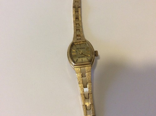Vintage ladies microma quartz - vintage,