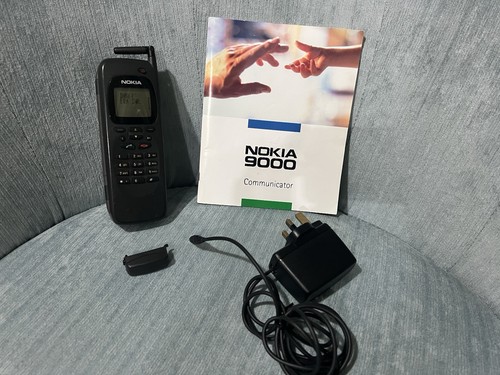 Nokia 9000 communicator phone - nokia,