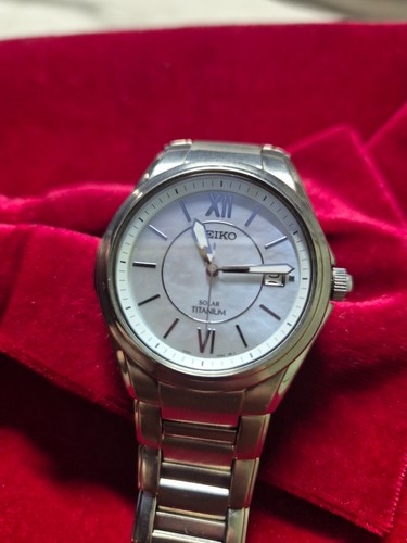 Seiko titanium solar watch - titanium,