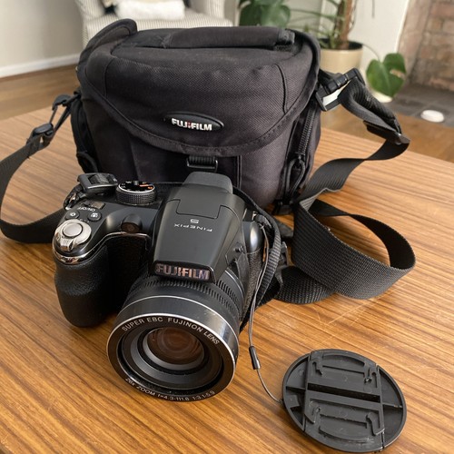 Fujifilm s4300 finepix s - finepix,