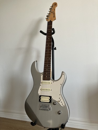 Yamaha pacifica 112x - pacifica, 6-string