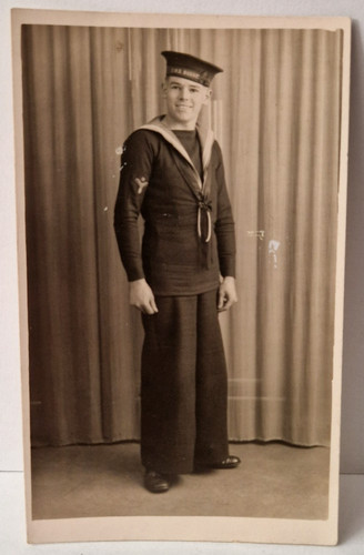 Royal navy sailor studio - royal, photo