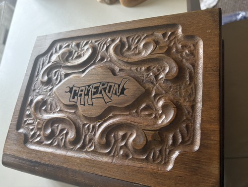 Vintage hand carve trinket