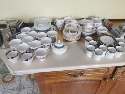 Job lot vintage bone china - lot,