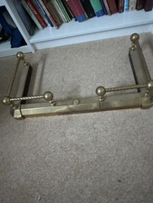 VINTAGE EXTENDABLE BRASS BARLEY TWIST FENDER