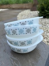 4 х Vintage JAJ Pyrex Chelsea