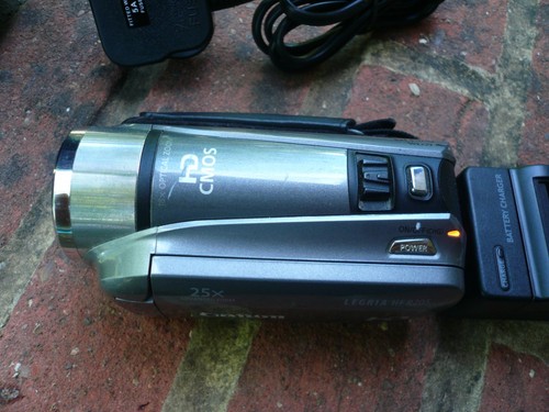 Canon legria r205 - hf,