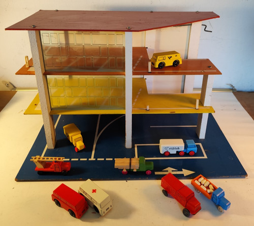 Wooden play garage - wooden,
