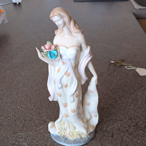 Glossy porcelain art - porcelain, lady