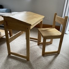 Wooden Child's Lift Up School