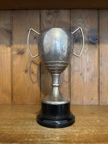 Medium not engraved vintage - engraved,