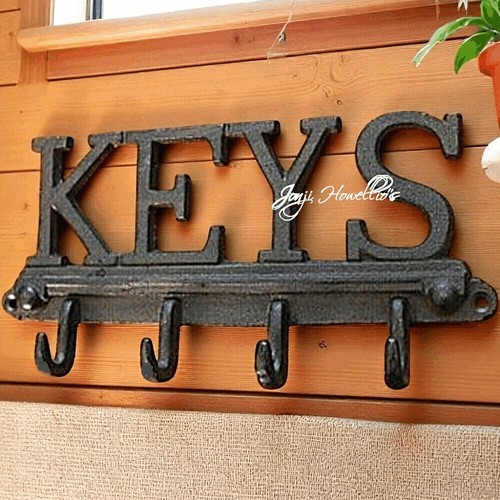 Key holder wall - holder, cast