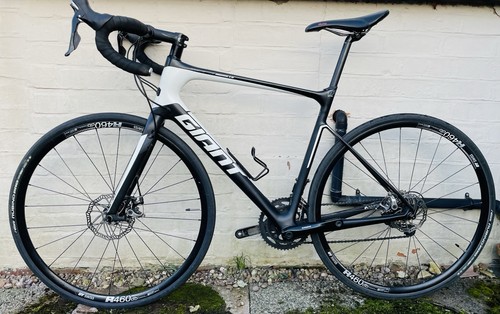 Giant defy advanced carbon - advanced,