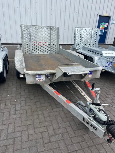 Ifor williams gh1054 twin - twin, axle