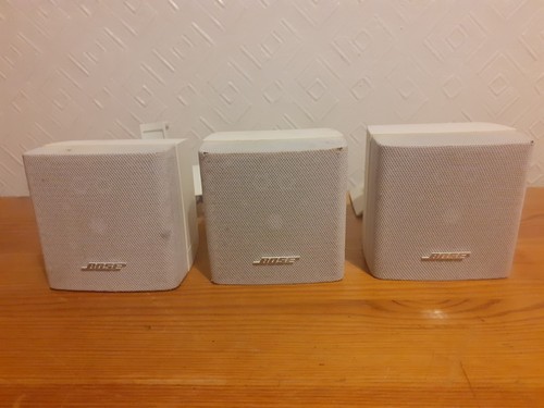 Bose white single cube - single,