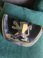 Peugeot Partner front grill badge 9644759077 2003-2007 USED FREEPOST