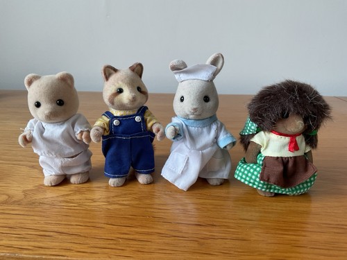 Sylvanian families bundle - families, of