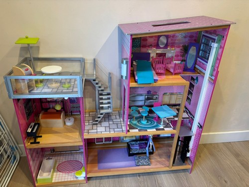 Kidcraft wooden dollhouse - wooden,