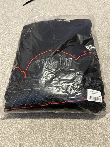 Trapstar black and red - and,