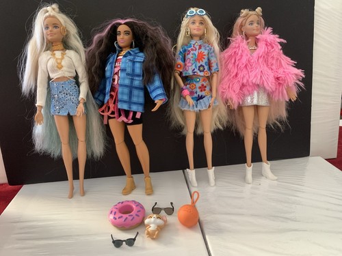 Barbie extra dolls bundle - dolls, &