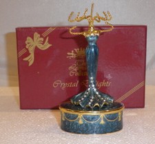 Leonardo Mannequin shaped