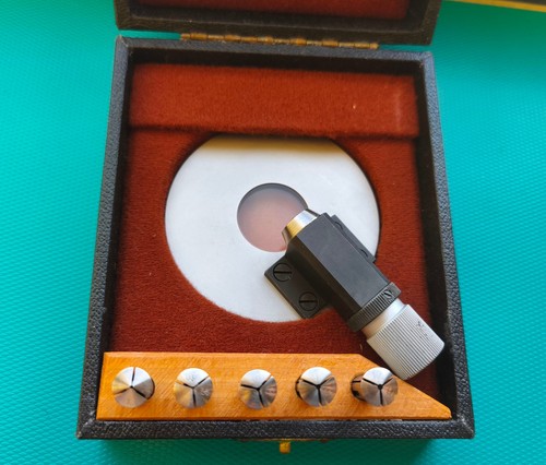 Rare watchmakers collet - collet, holder