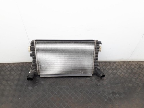 Volkswagen passat b7 - 10-16,