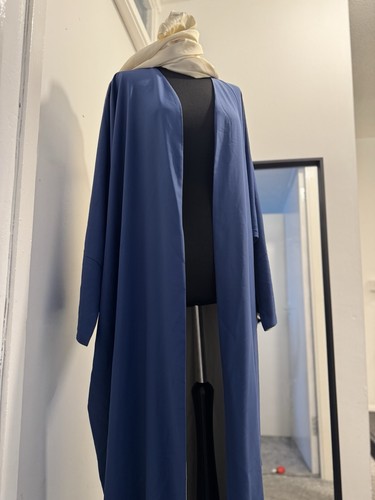 Reversible open abaya - reversible, for