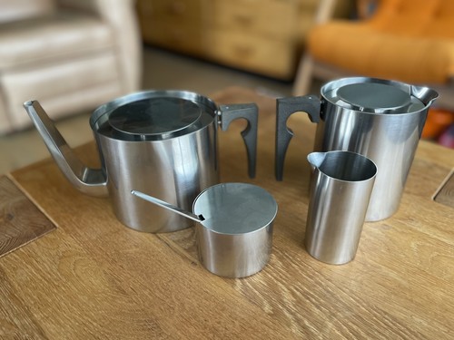 Arne jacobsen stelton - arne,