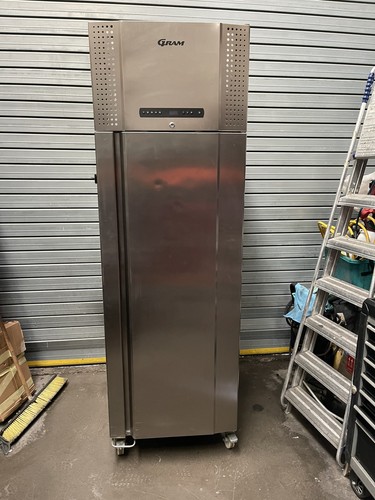 Gram 660 freezer commercial - gram, freezer,