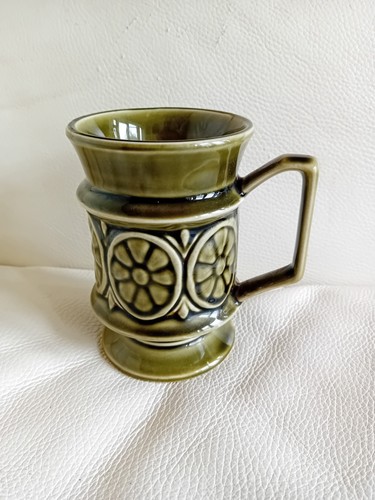 Vintage holkham pottery - holkham,