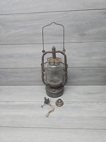 Antique hurricane tower - "tower, lite"