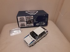 LAUDORACING-MODELS 1/18 LANCIA DELTA 1600 HF TURBO MARTINI LM108EN °110 DIFFECT
