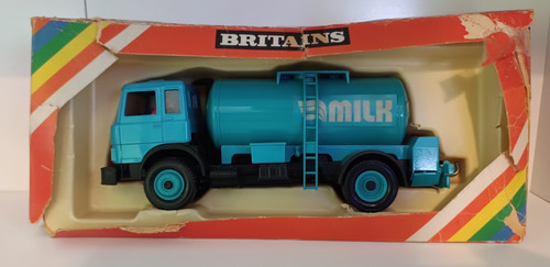 Britains 9604 leyland milk - britains,