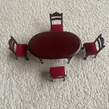 Dollhouse Emporium Mahogany