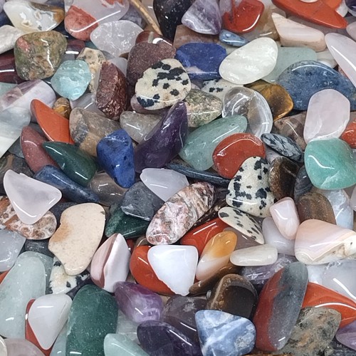 200 assorted polished - polished, tumble