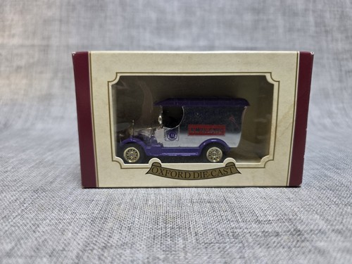 Oxford diecast morris - oxford,