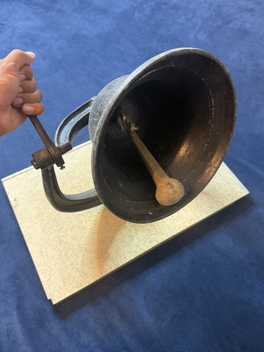 Vtg cast iron mounted - vtg,