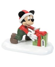 New Department 56 Disney Village Mickey Mouse Minnie Will Love This Figurine