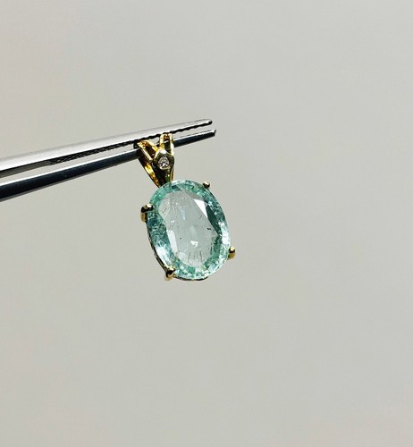 Paraiba tourmaline light blue - light,